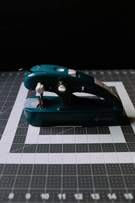 manual old singer sewing machine